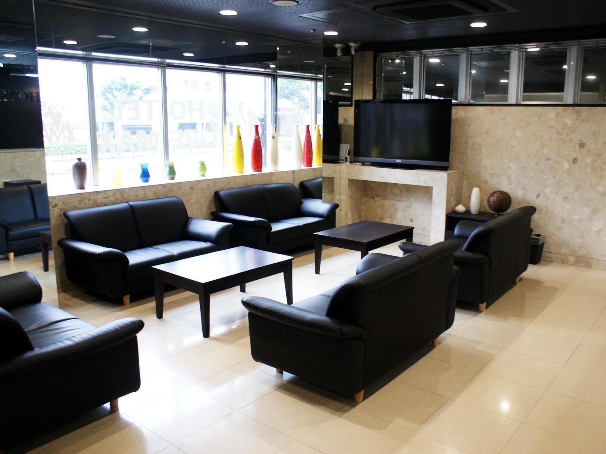Hotel Livemax Budget Naha Exterior photo