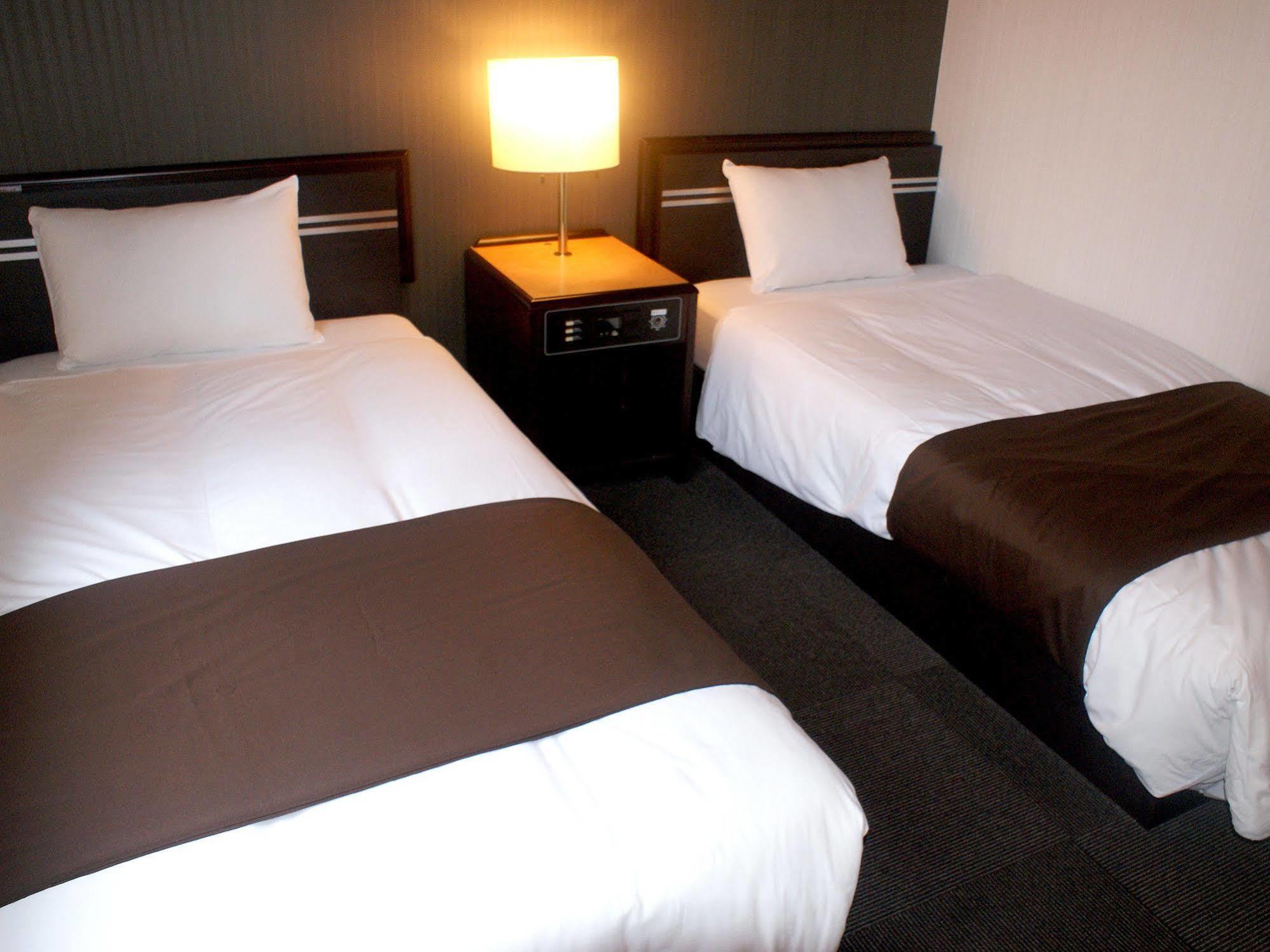 Hotel Livemax Budget Naha Exterior photo